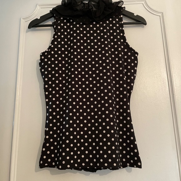 Ruffle tank top - Picture 2 of 5